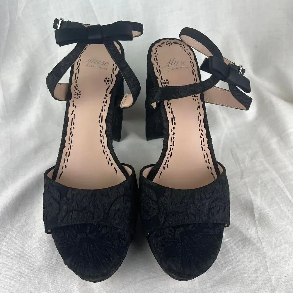 Muse by Marchesa Francesca Floral Print Bow Detail Platform Ankle Strap Size 8